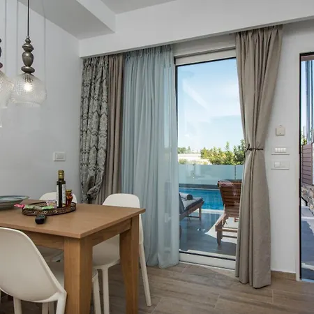 Ammos Lux Crete